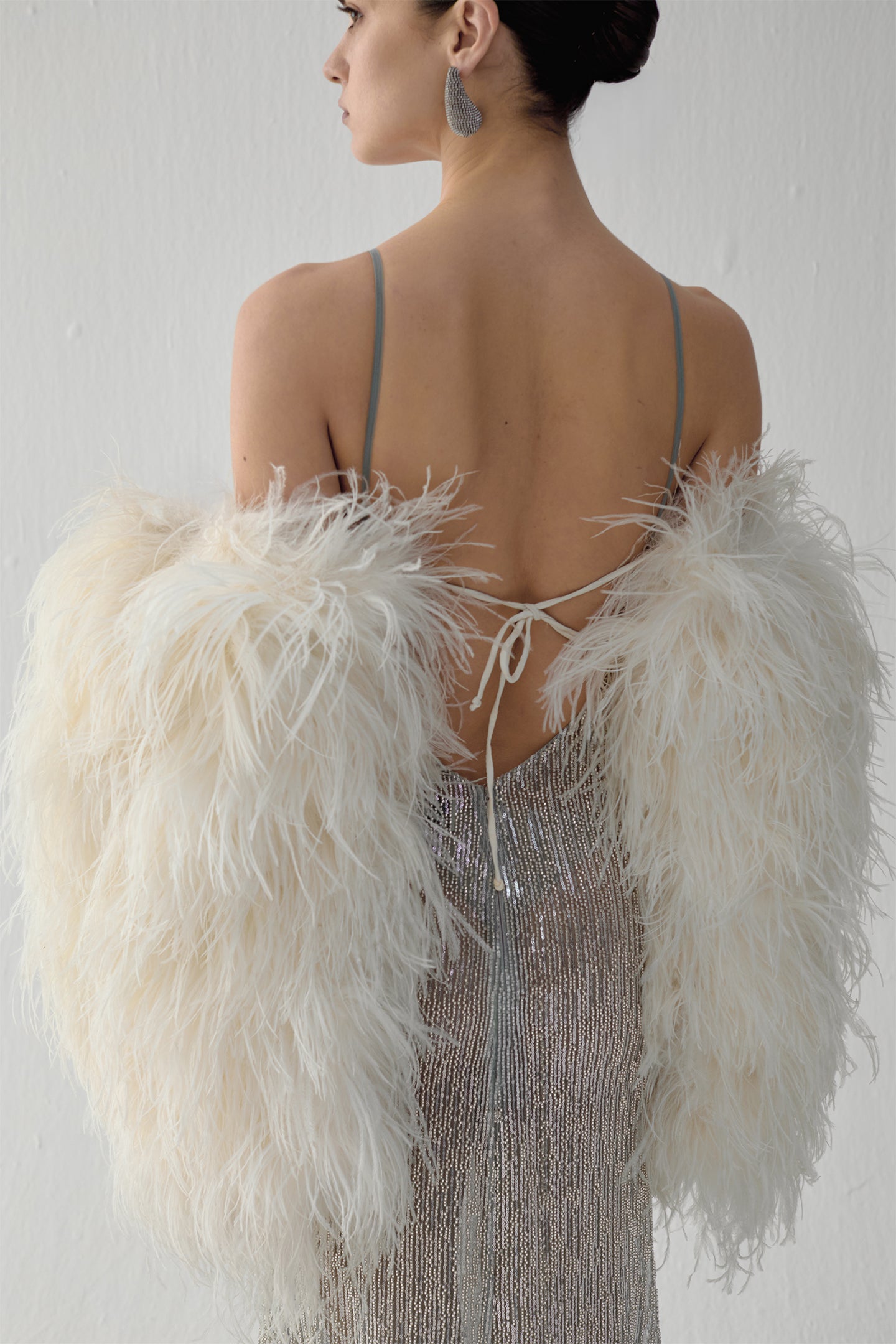 Arka Görsel - CLAUDIE IN WET