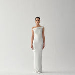 FUJI MAXI BOW DRESS IN PALAIS DE TOKYO